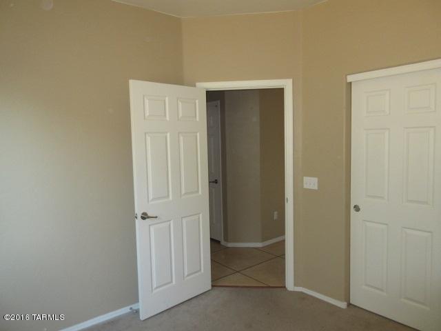 7183 S Valley Stream Drive