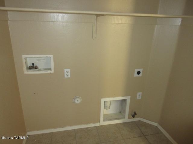 7183 S Valley Stream Drive