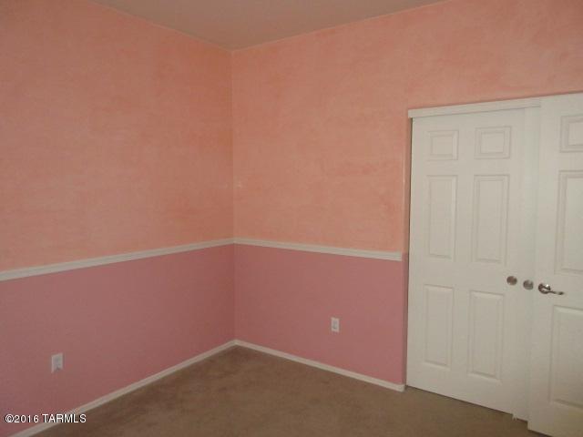 7183 S Valley Stream Drive