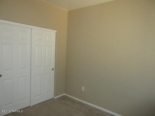 7183 S Valley Stream Drive