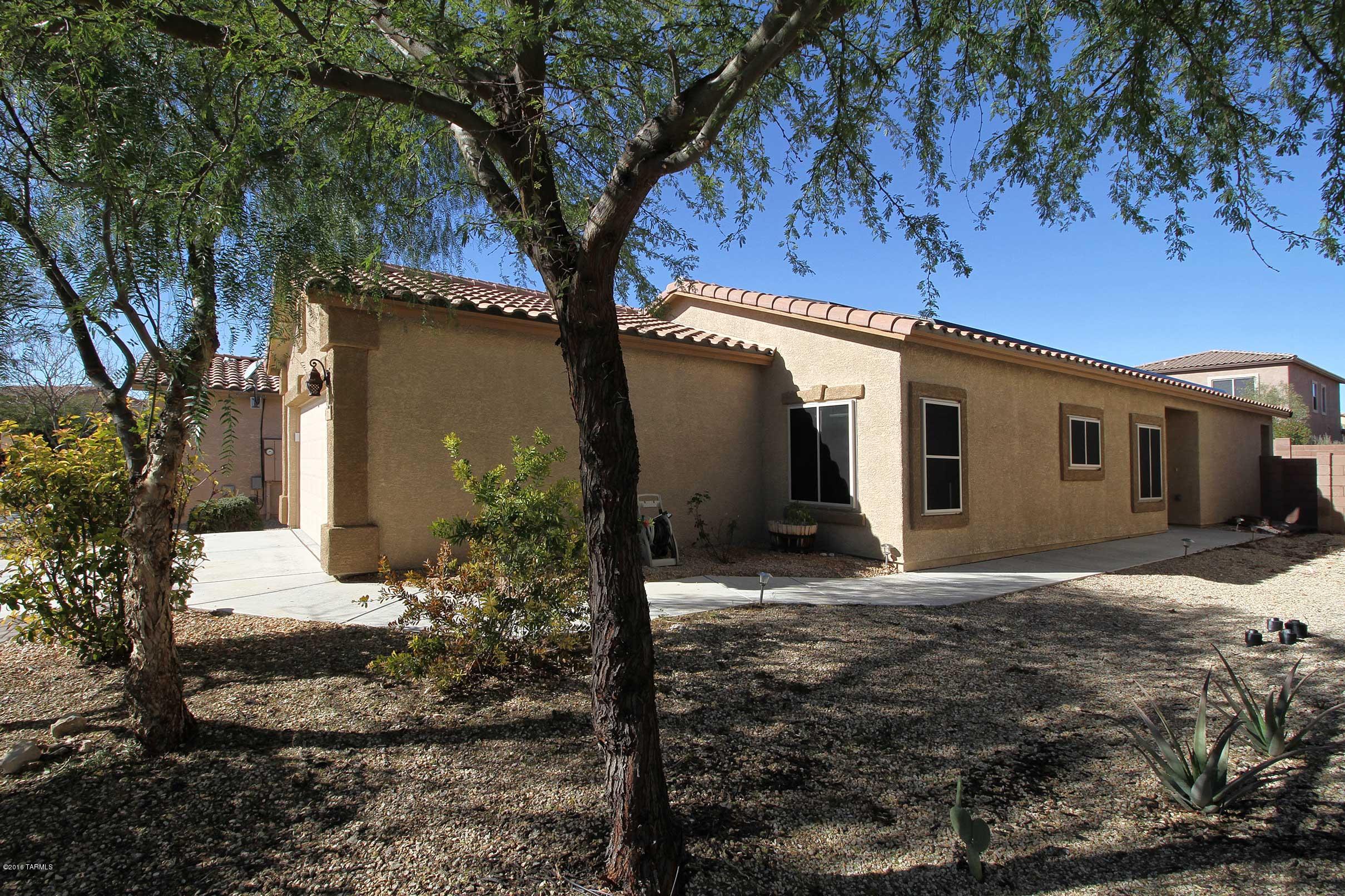 7537 E Majestic Palm Lane