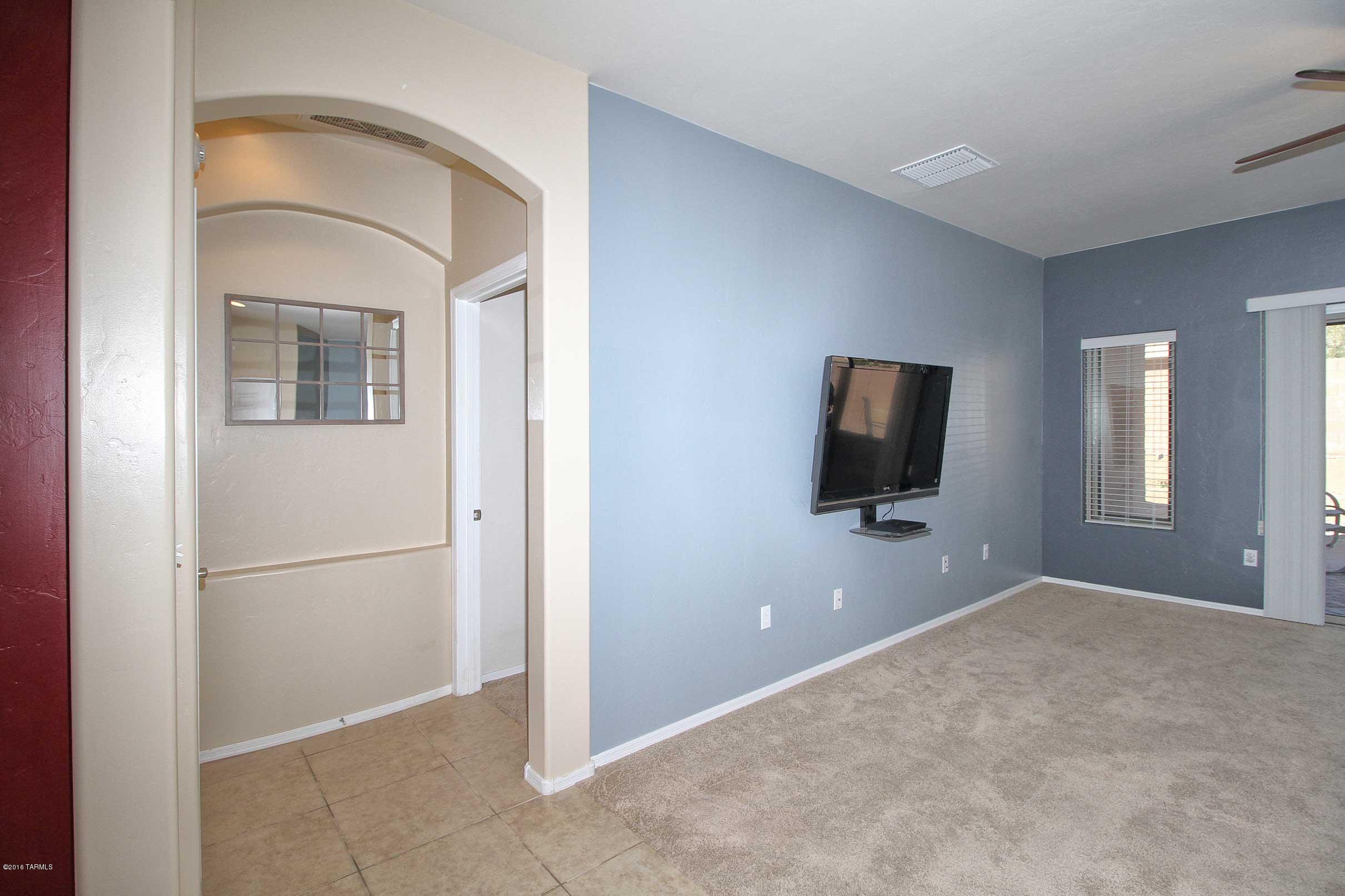 7537 E Majestic Palm Lane