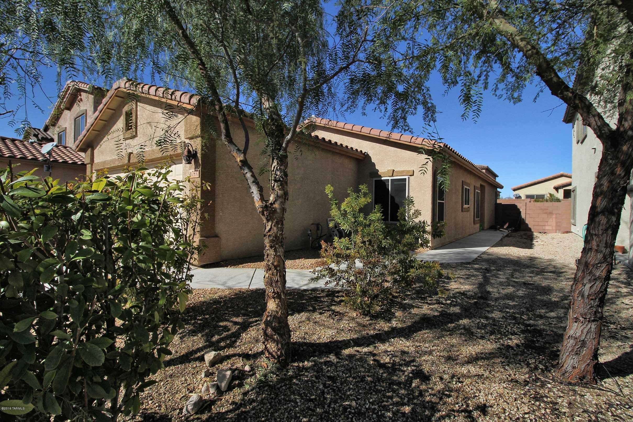 7537 E Majestic Palm Lane