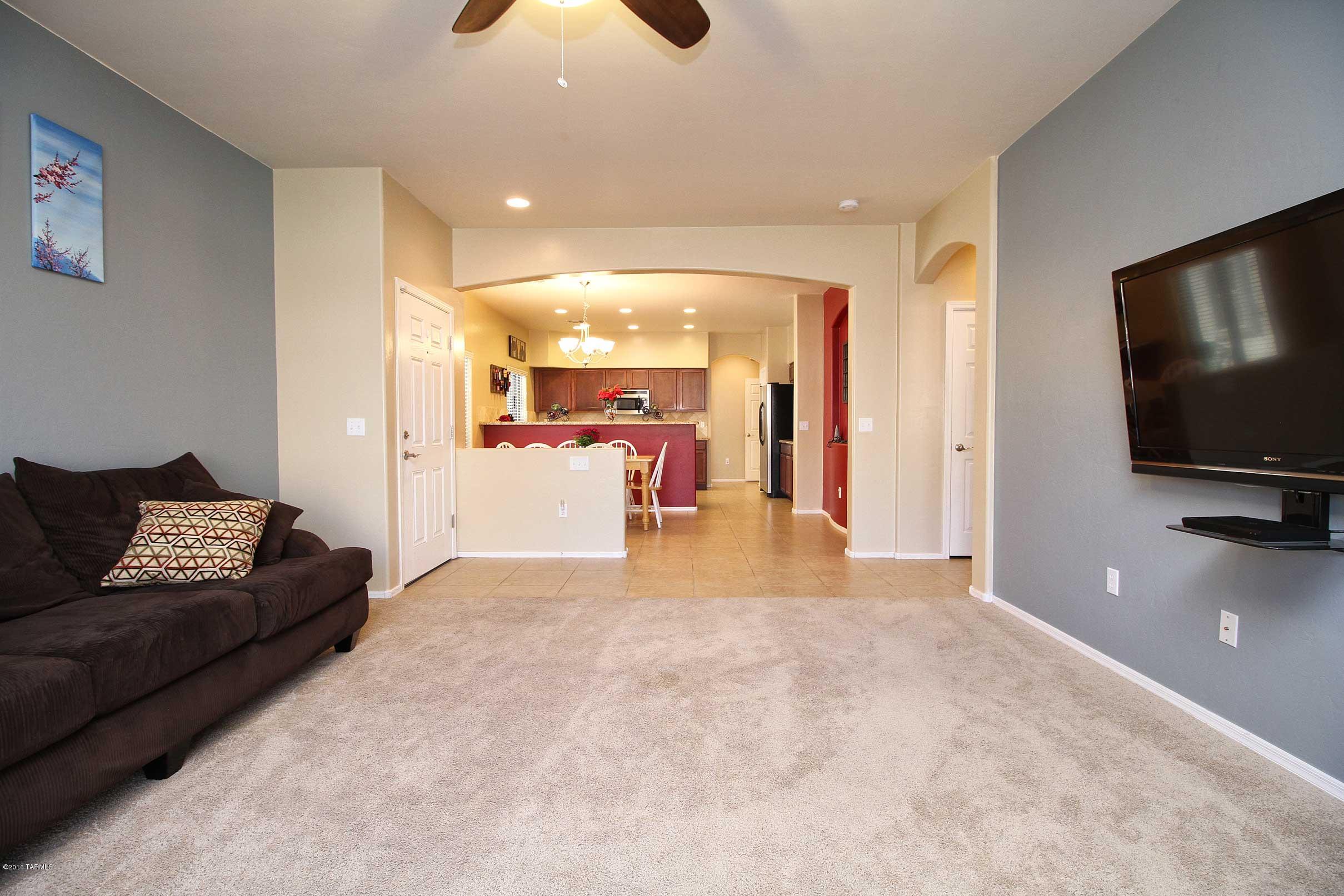 7537 E Majestic Palm Lane