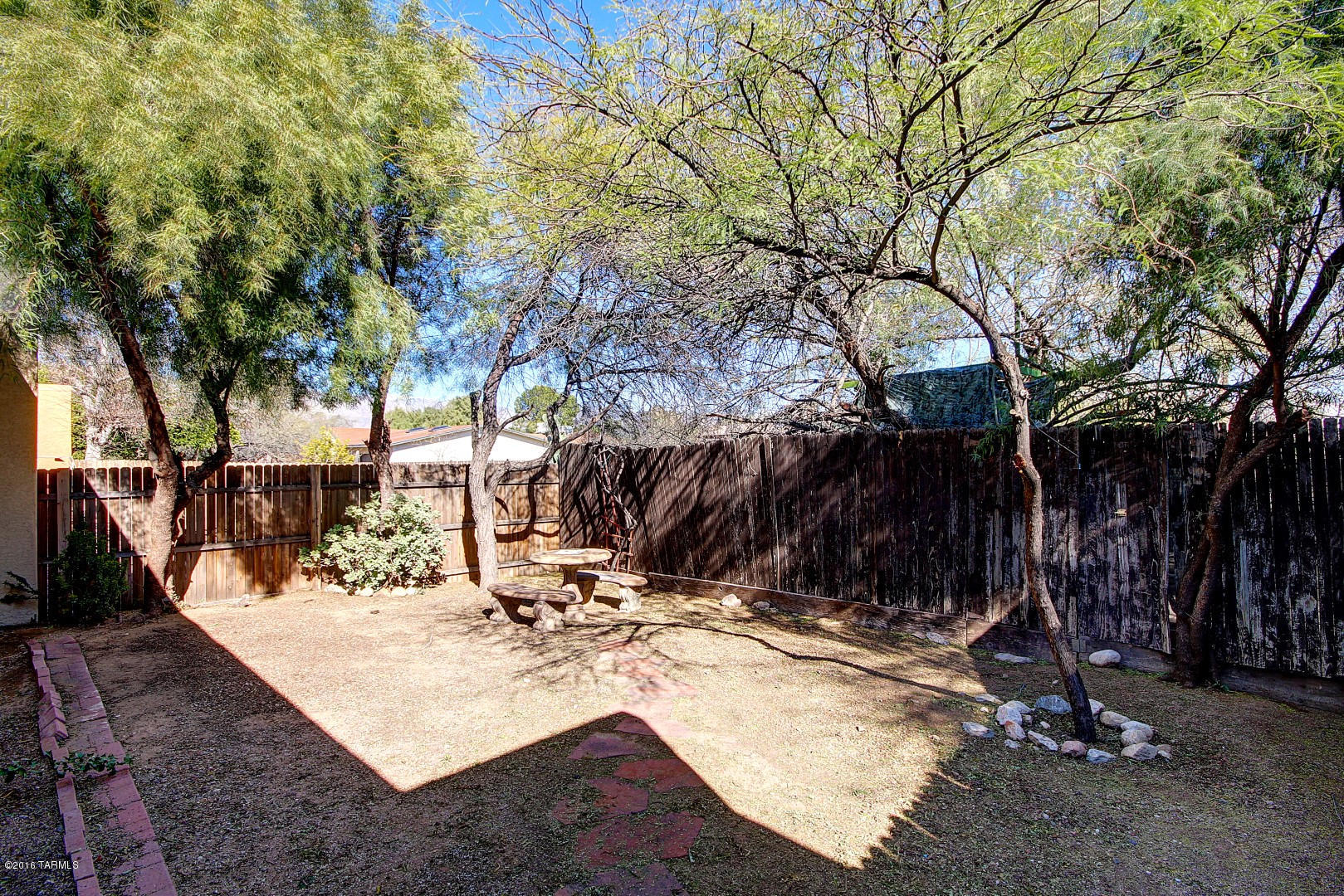 1848 N Frances Boulevard