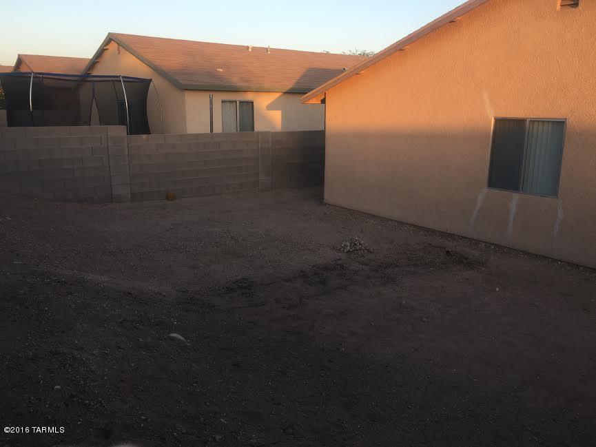 764 W Carolchristine Place