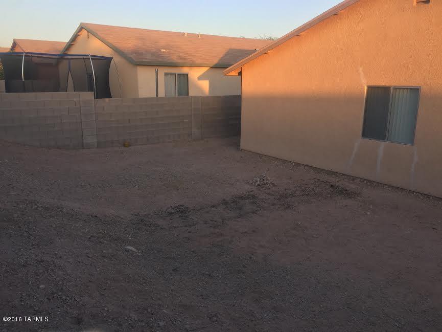 764 W Carolchristine Place