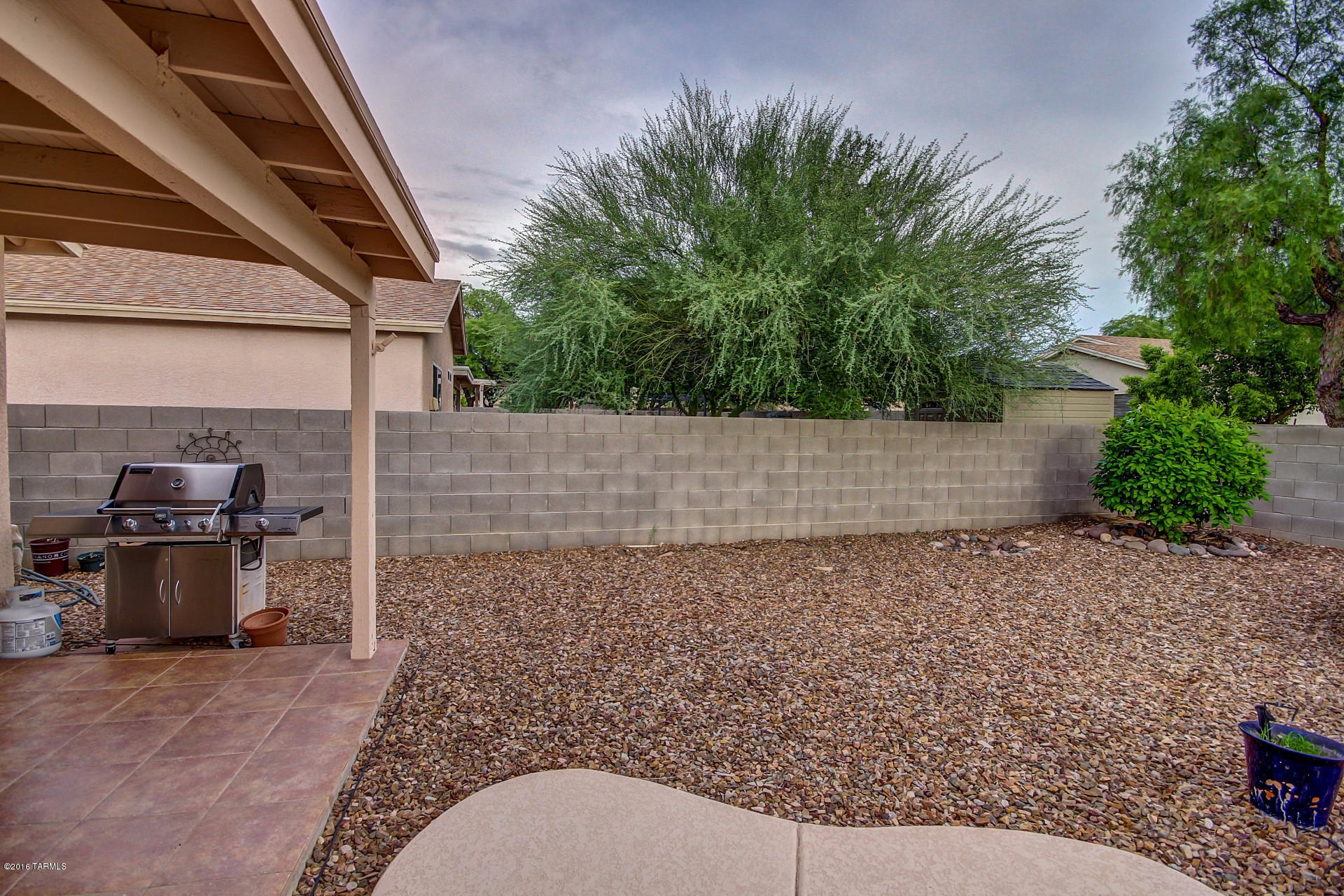 8681 S Desert Dove Drive