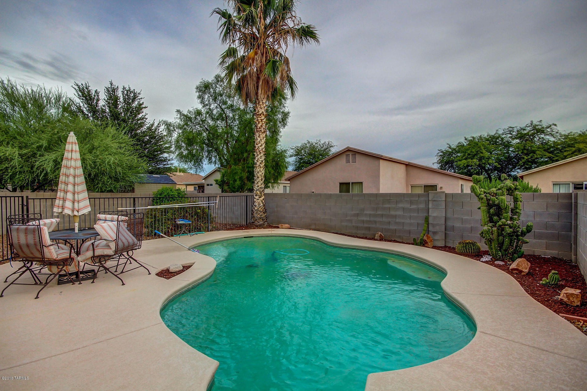 8681 S Desert Dove Drive