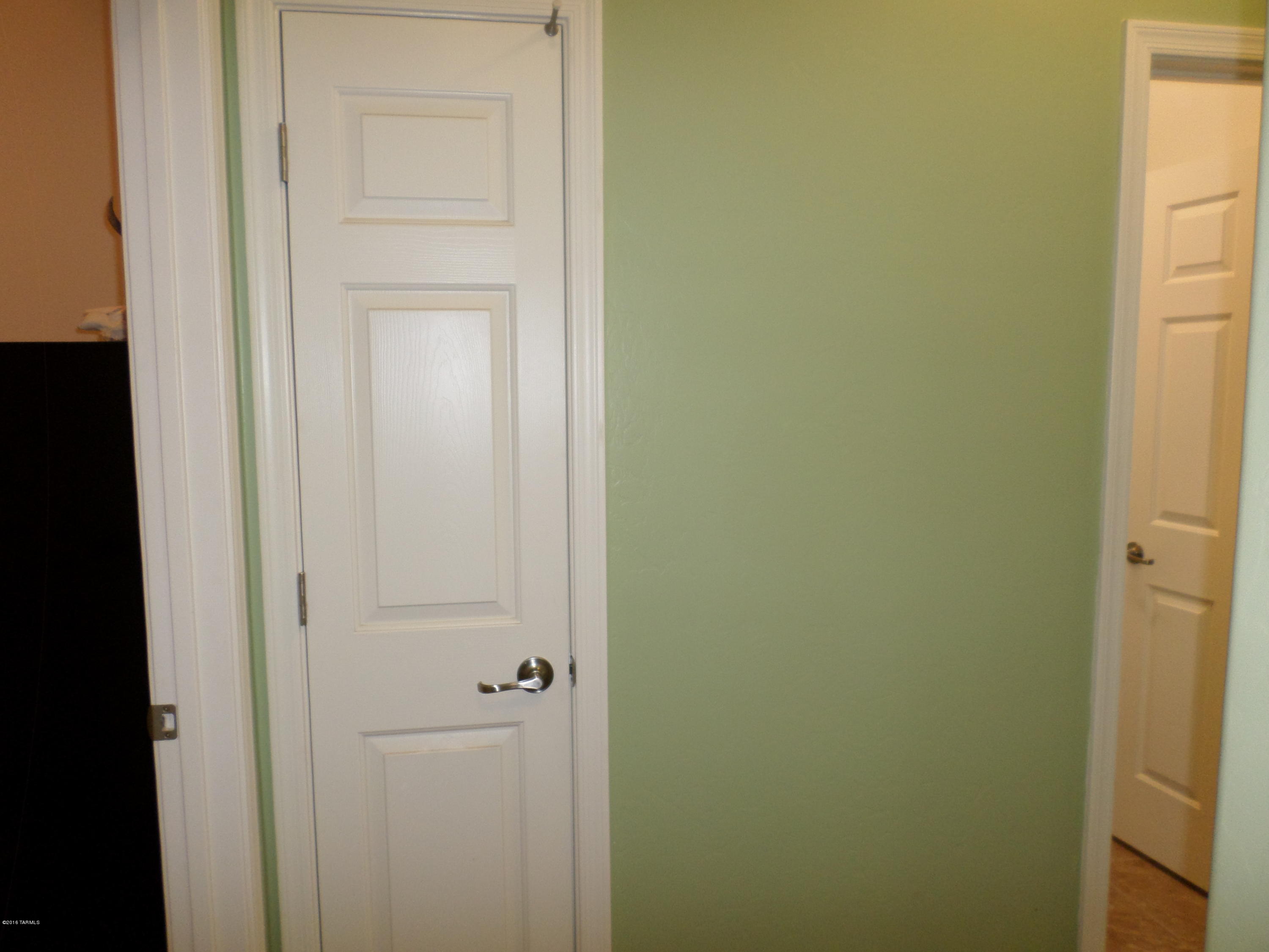 6891 W Leeward Cove Way