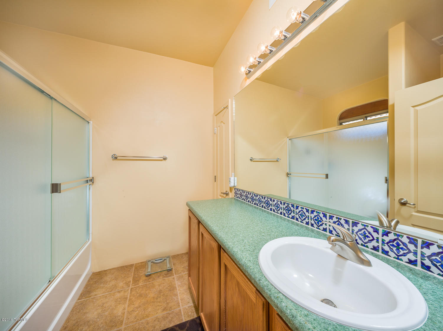 6517 E Stadium Parkway