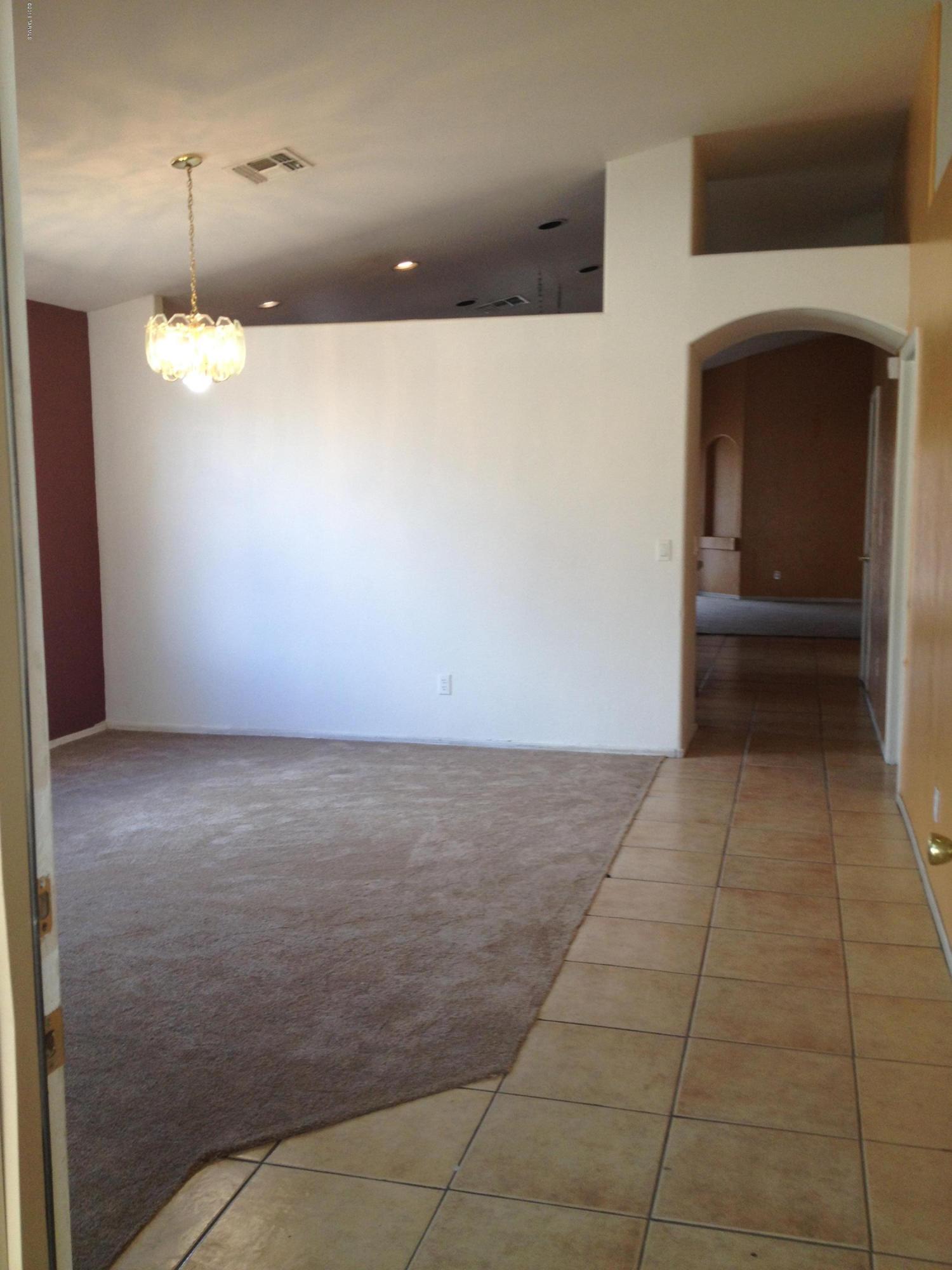 1335 W Via Rio Blanco