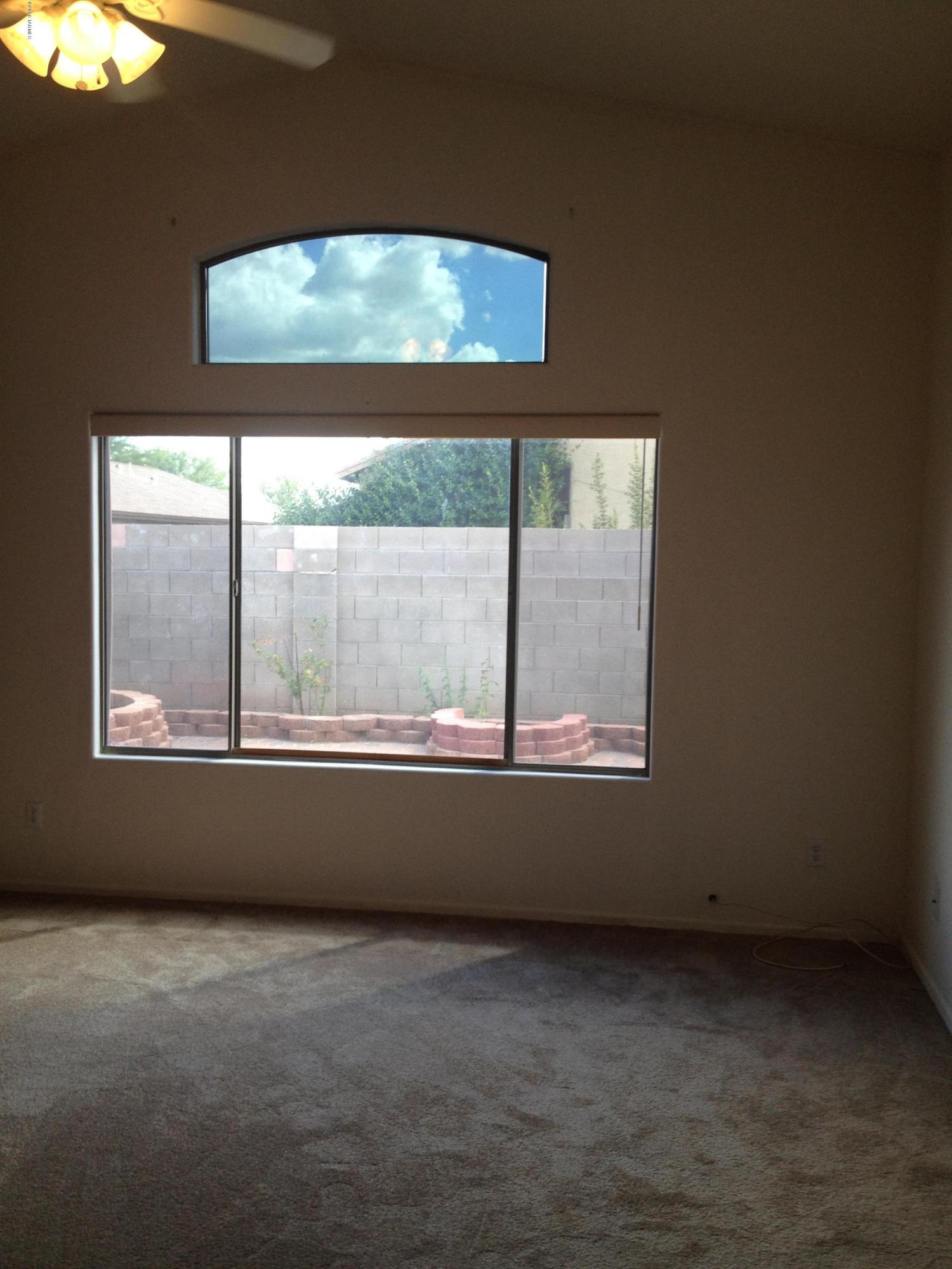 1335 W Via Rio Blanco