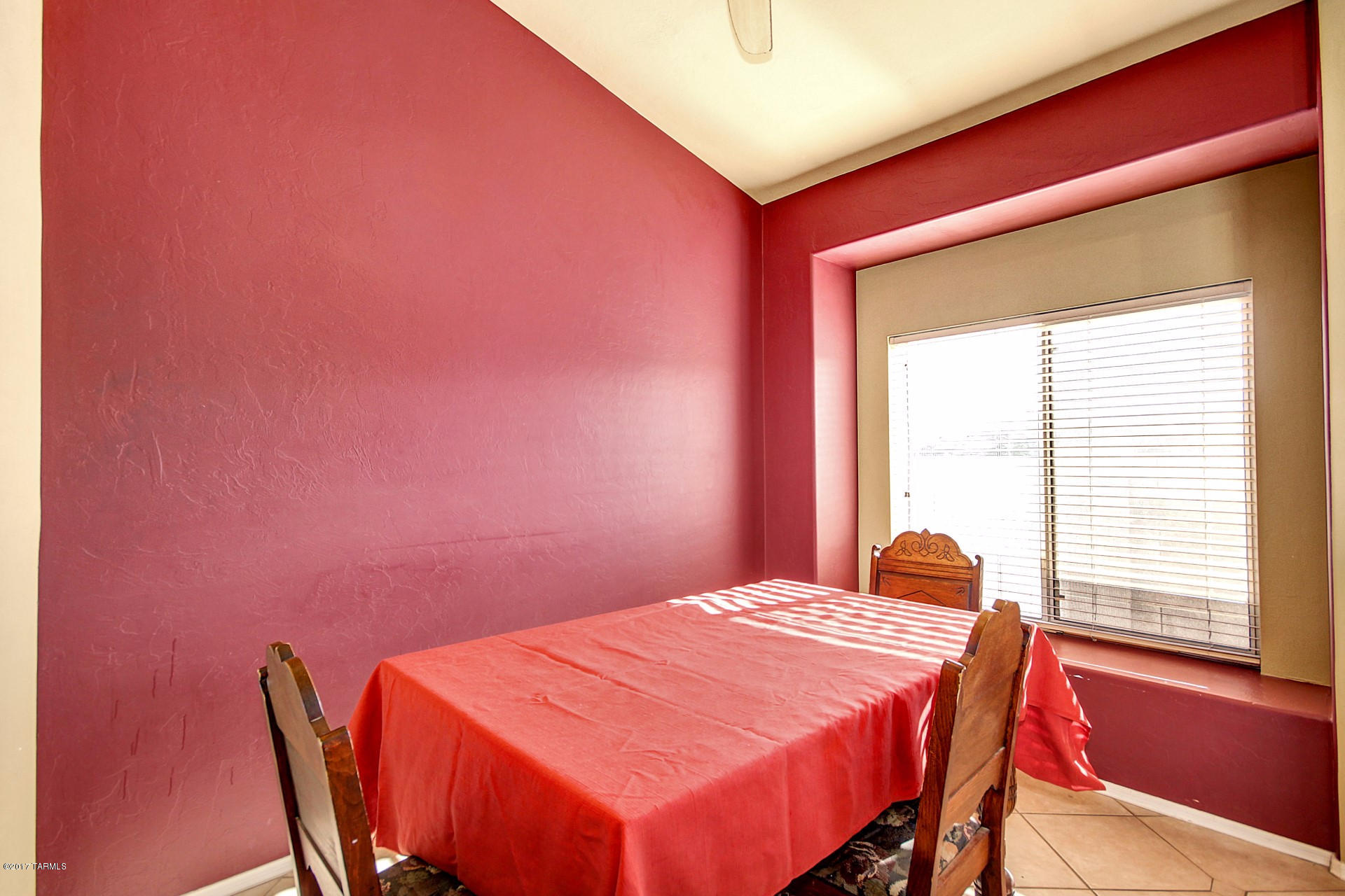 7908 N Panamint Drive