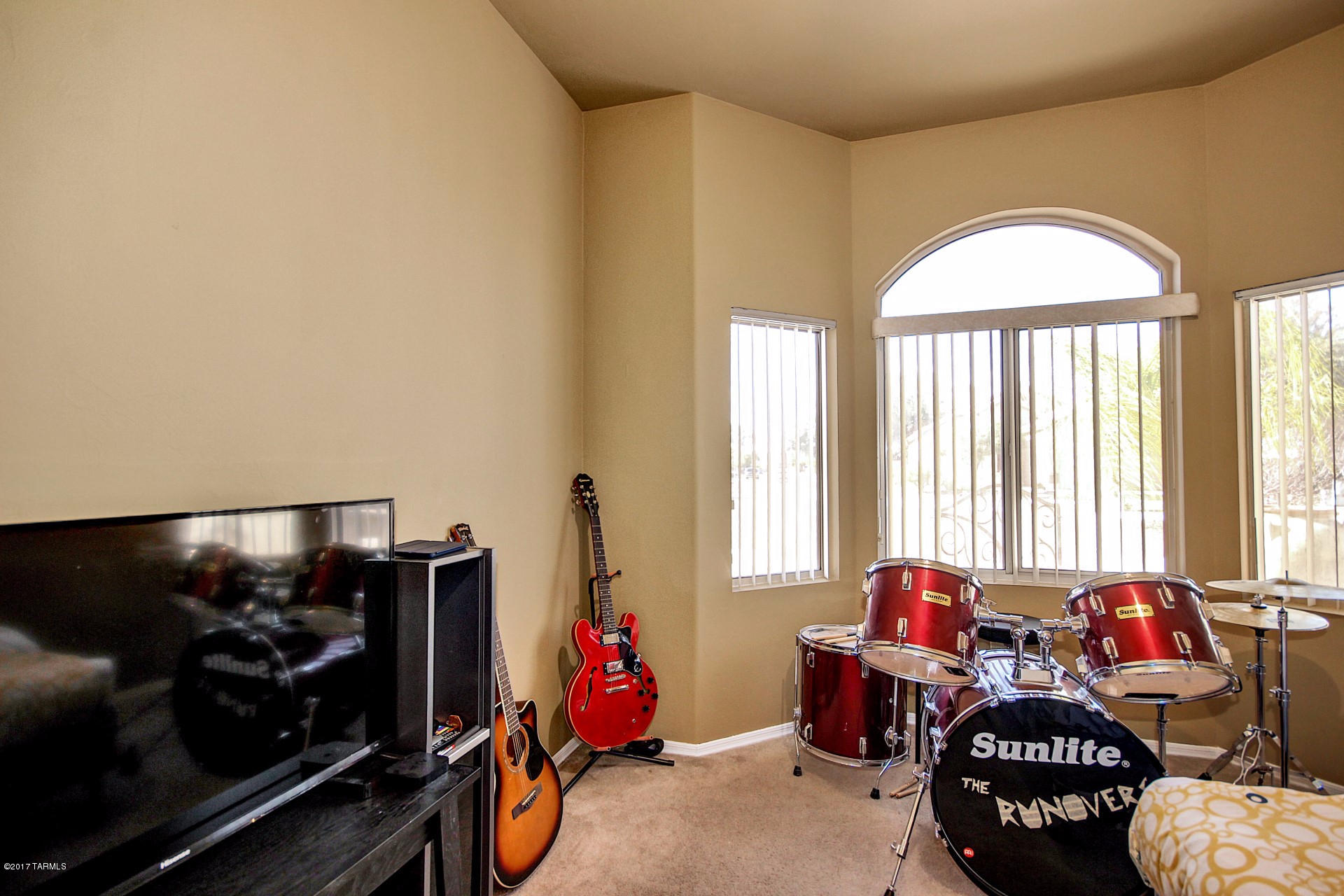 7908 N Panamint Drive