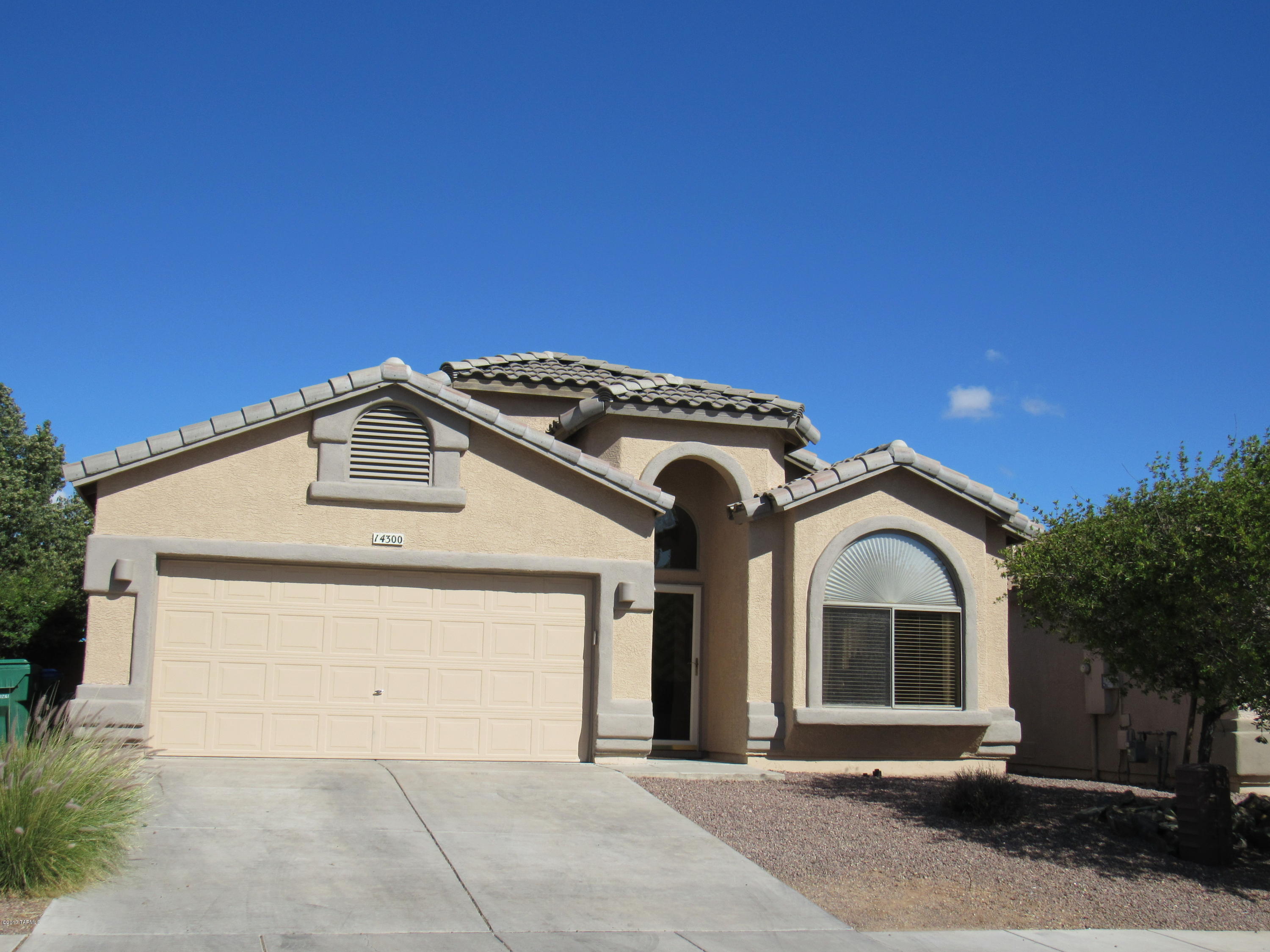 14300 S Avenida Del Picea