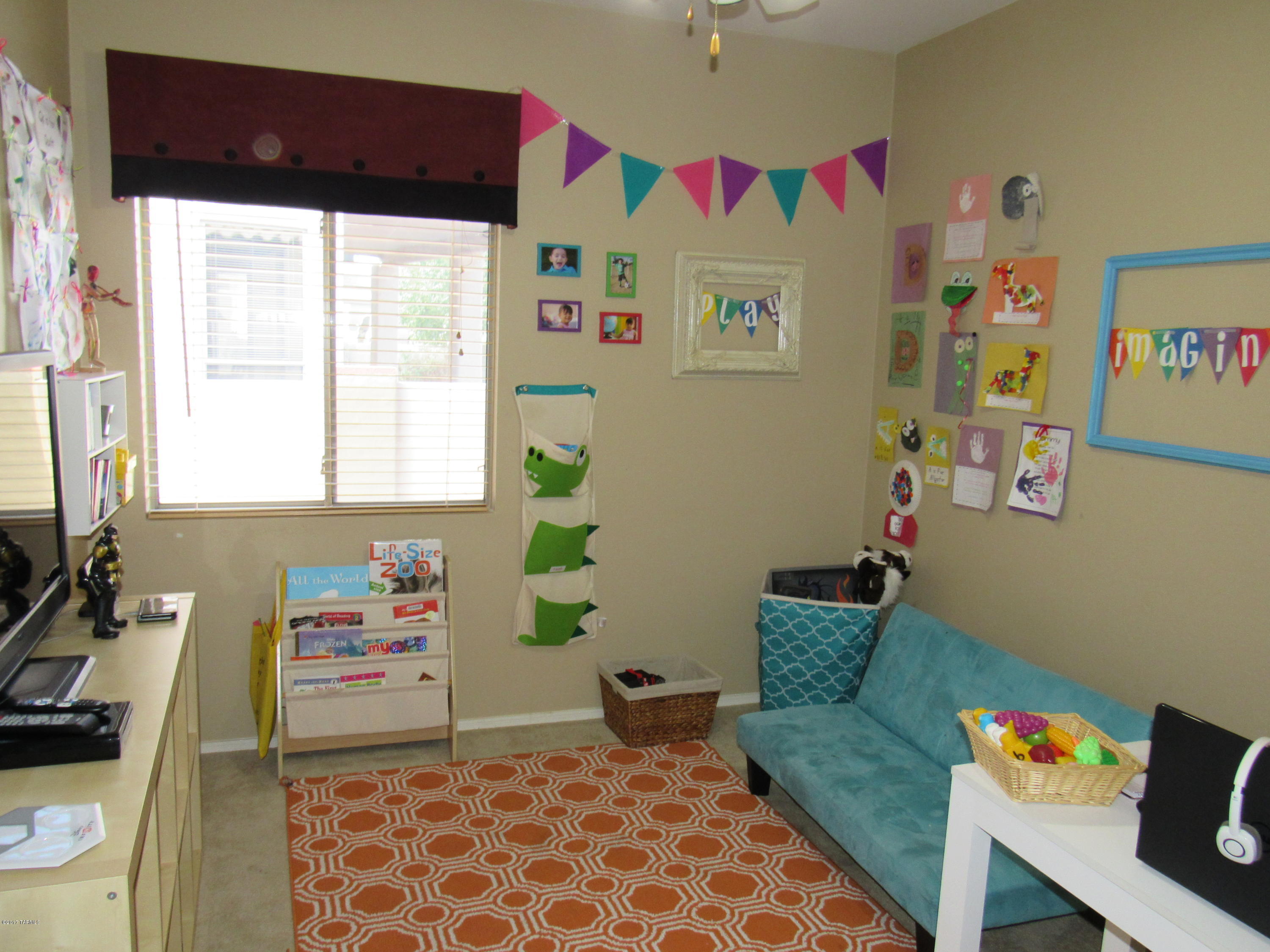 14300 S Avenida Del Picea