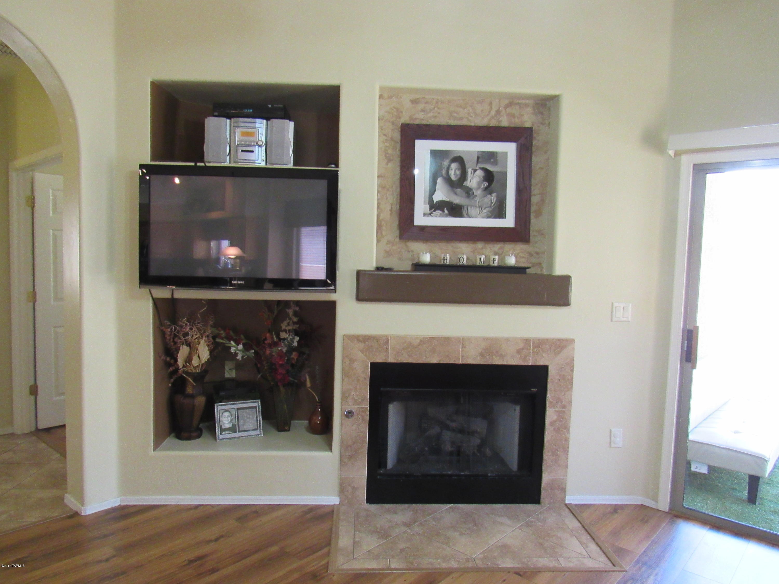 14300 S Avenida Del Picea