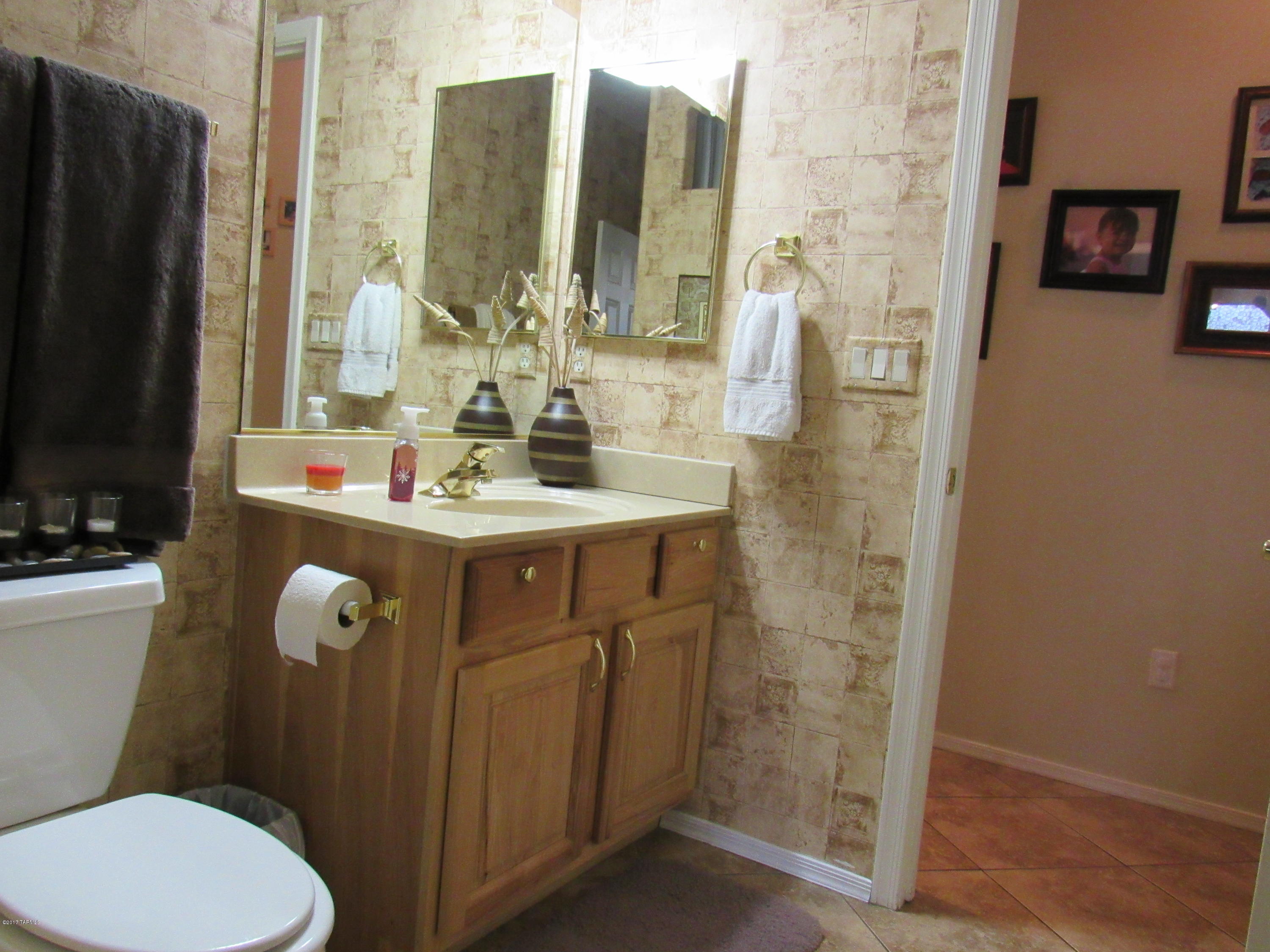 14300 S Avenida Del Picea