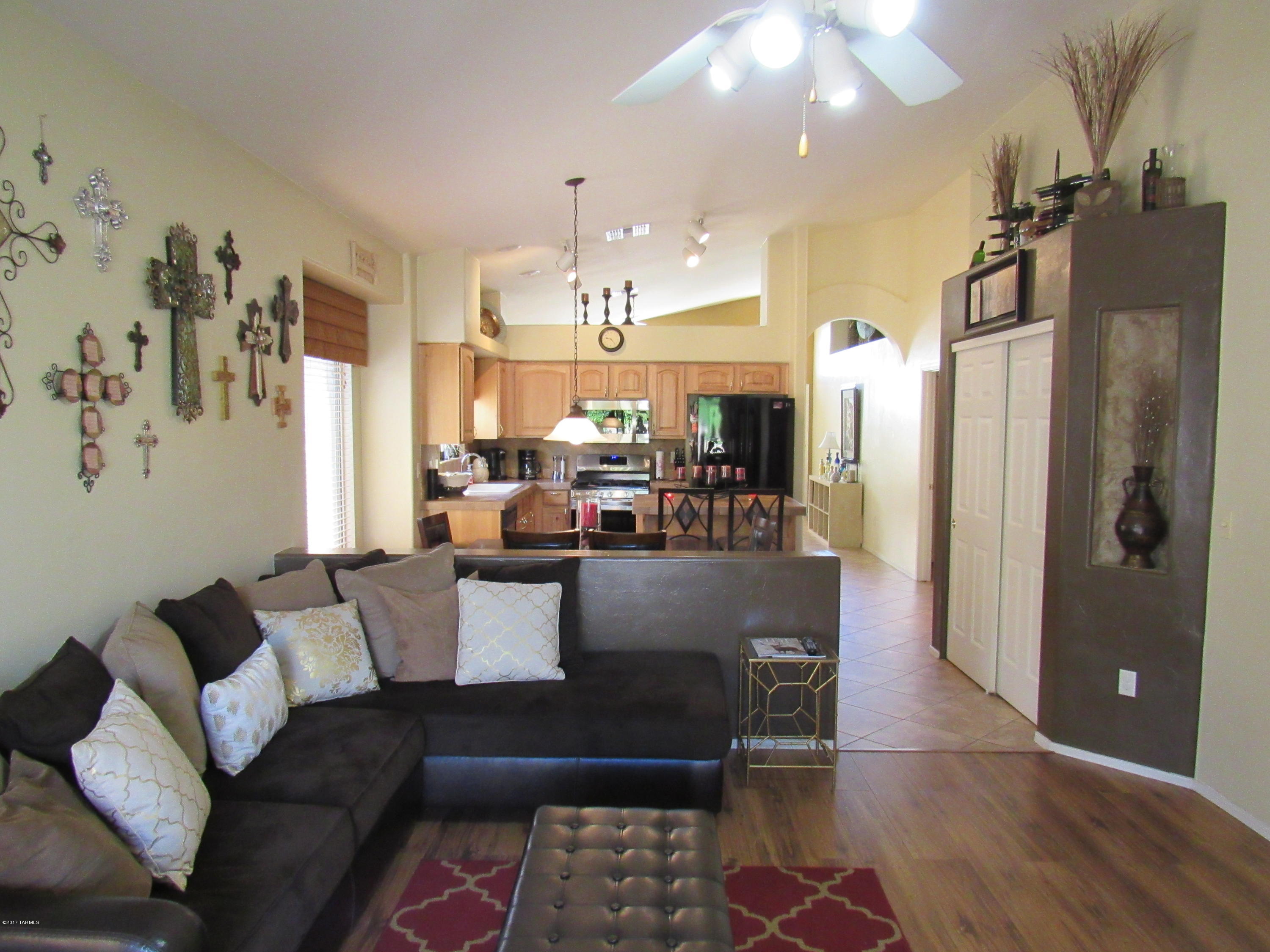 14300 S Avenida Del Picea