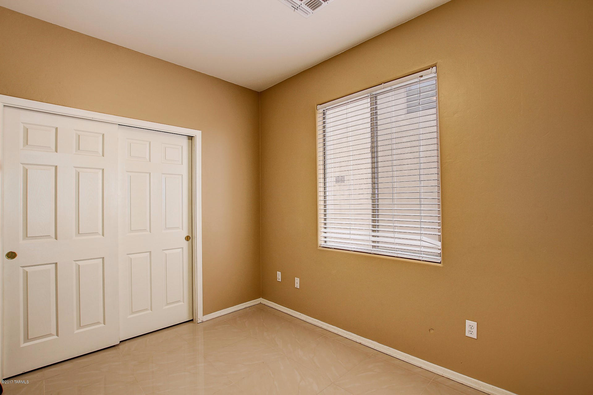 3543 W Lost Village Lane