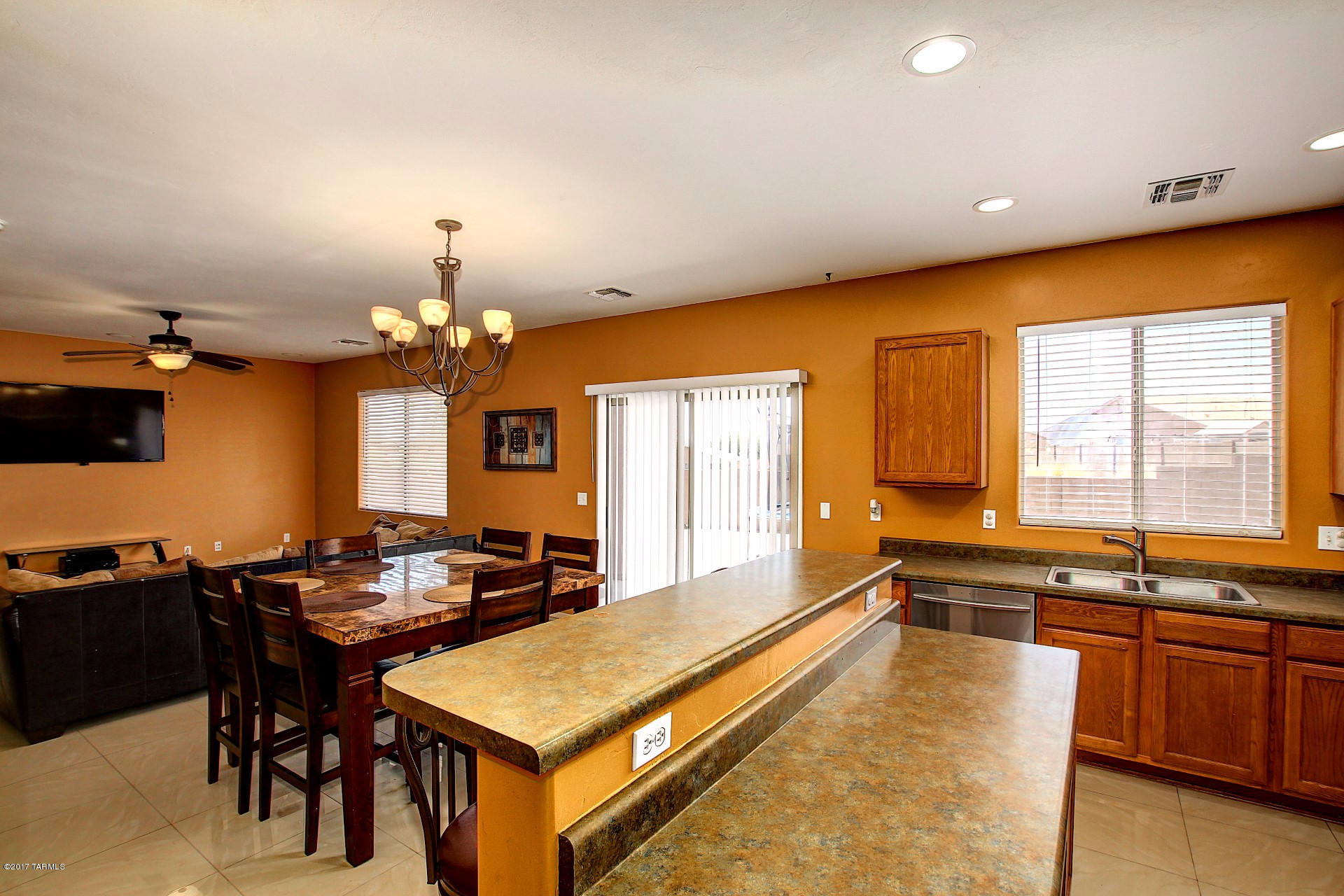 3543 W Lost Village Lane