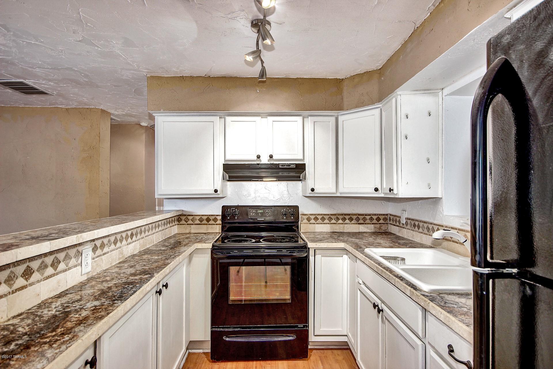 2613 N Palo Verde Avenue