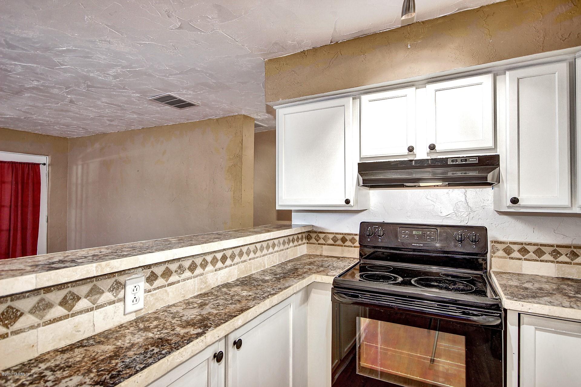 2613 N Palo Verde Avenue