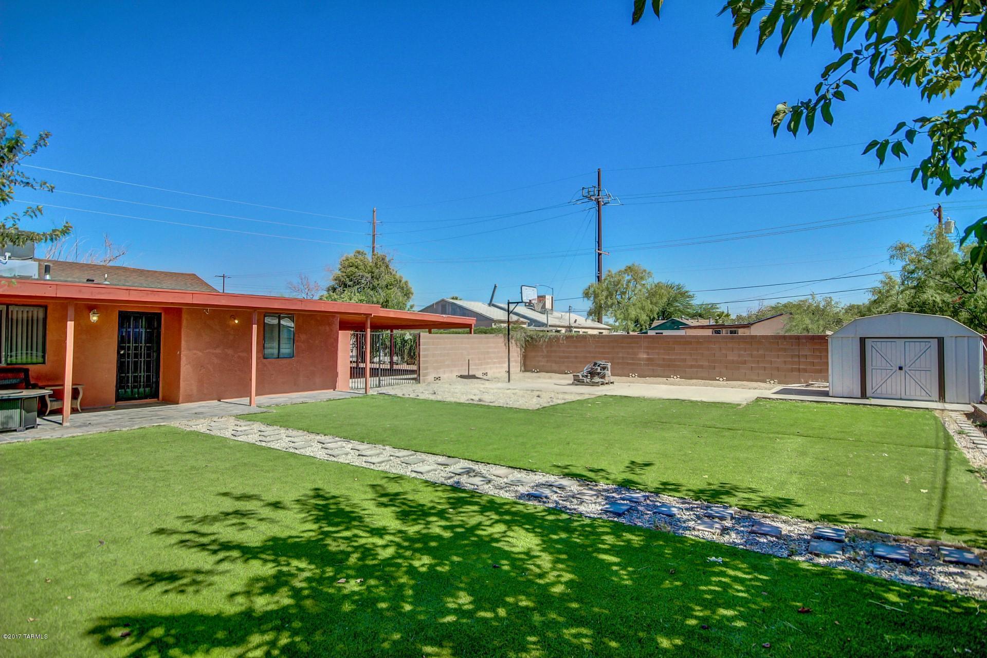 2613 N Palo Verde Avenue