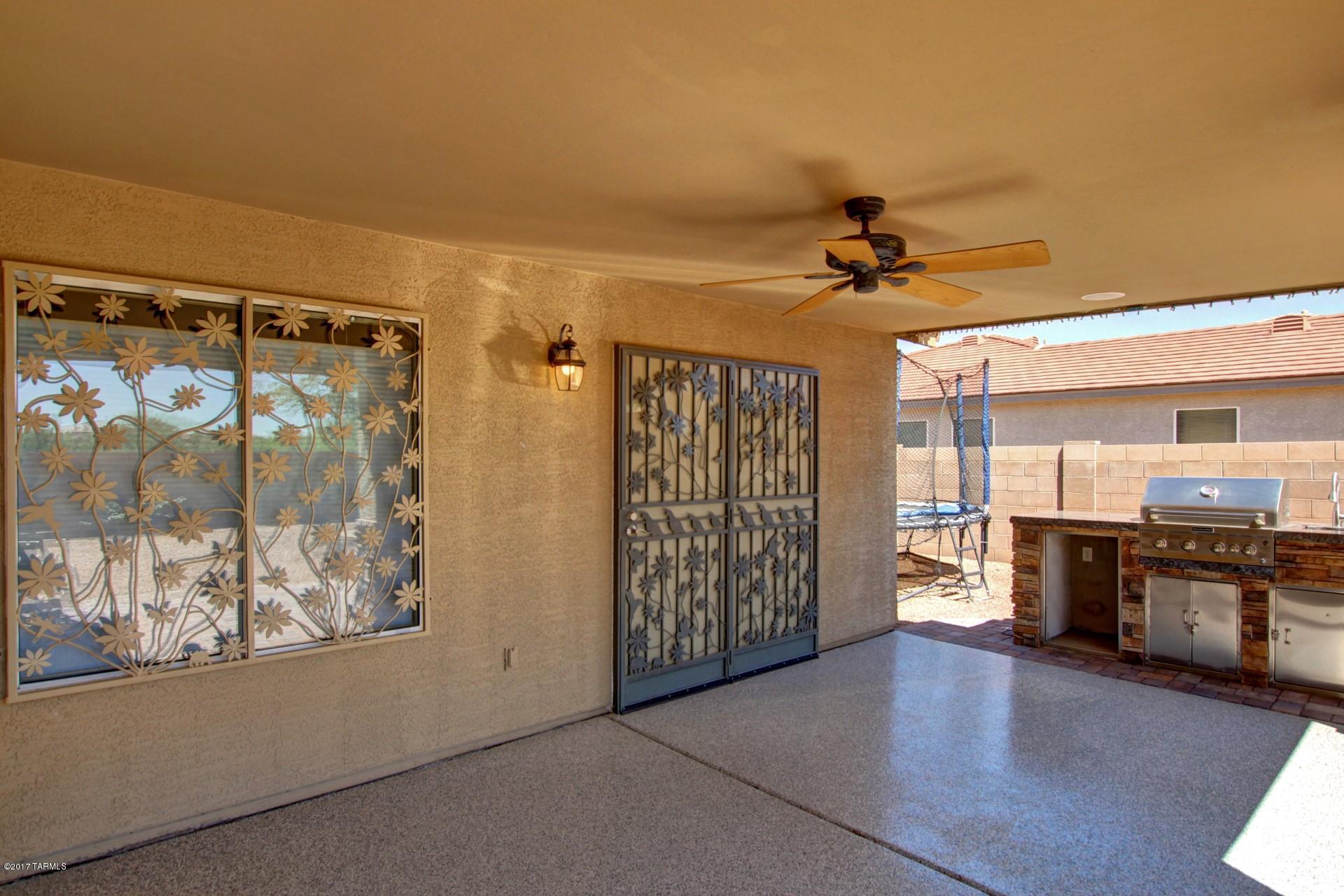 4940 E Butterweed Drive