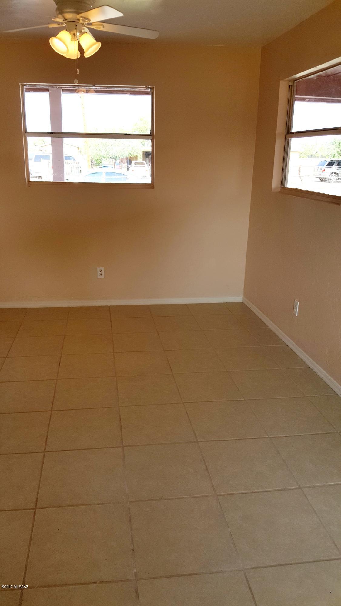 6001 S Southland Boulevard