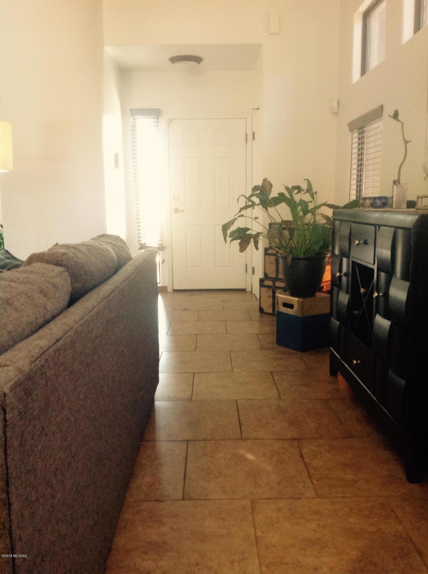 8762 E Corte Caida Del Sol