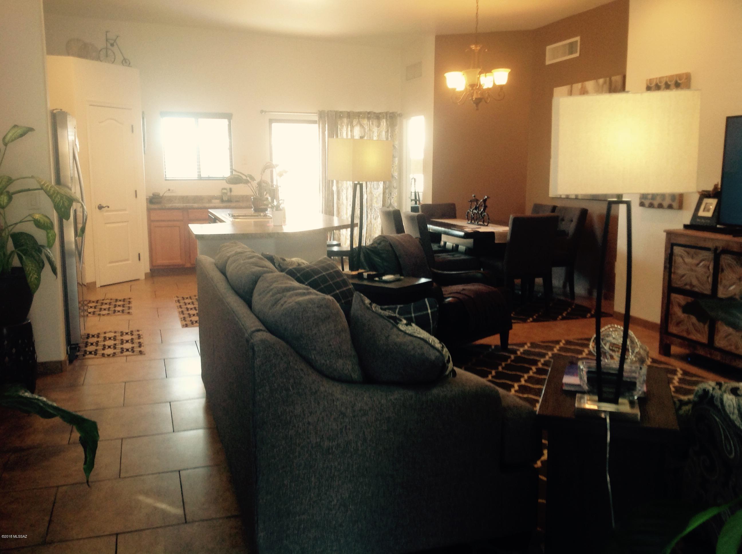 8762 E Corte Caida Del Sol