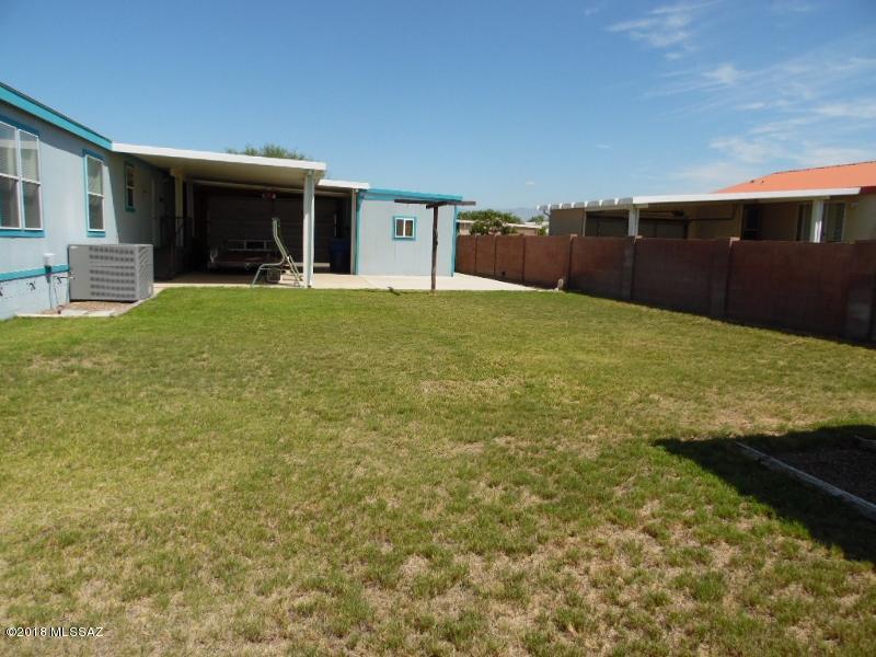 6034 E House Rock Lane