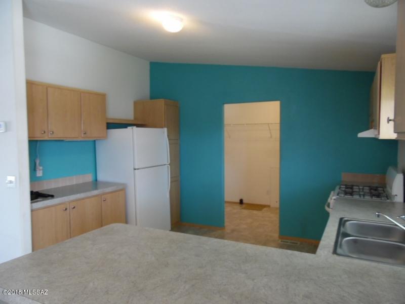 6034 E House Rock Lane