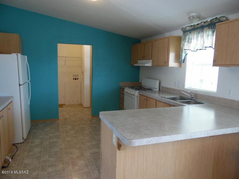 6034 E House Rock Lane