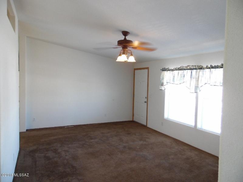 6034 E House Rock Lane