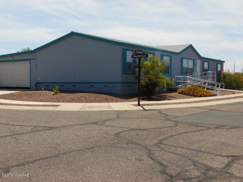 6034 E House Rock Lane