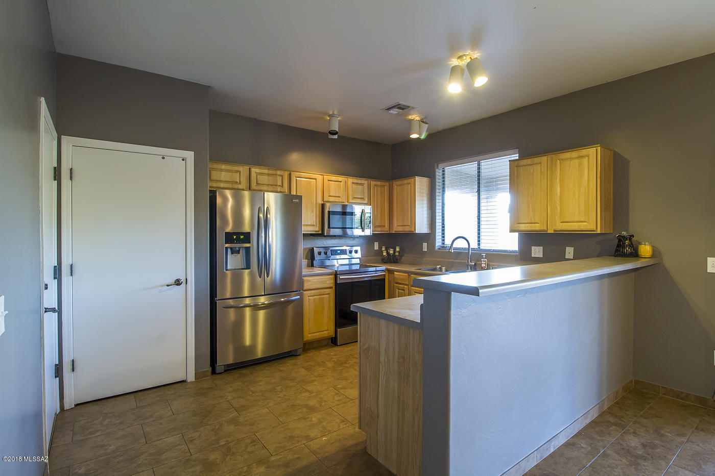 7025 S Avenida Del Recuerdo