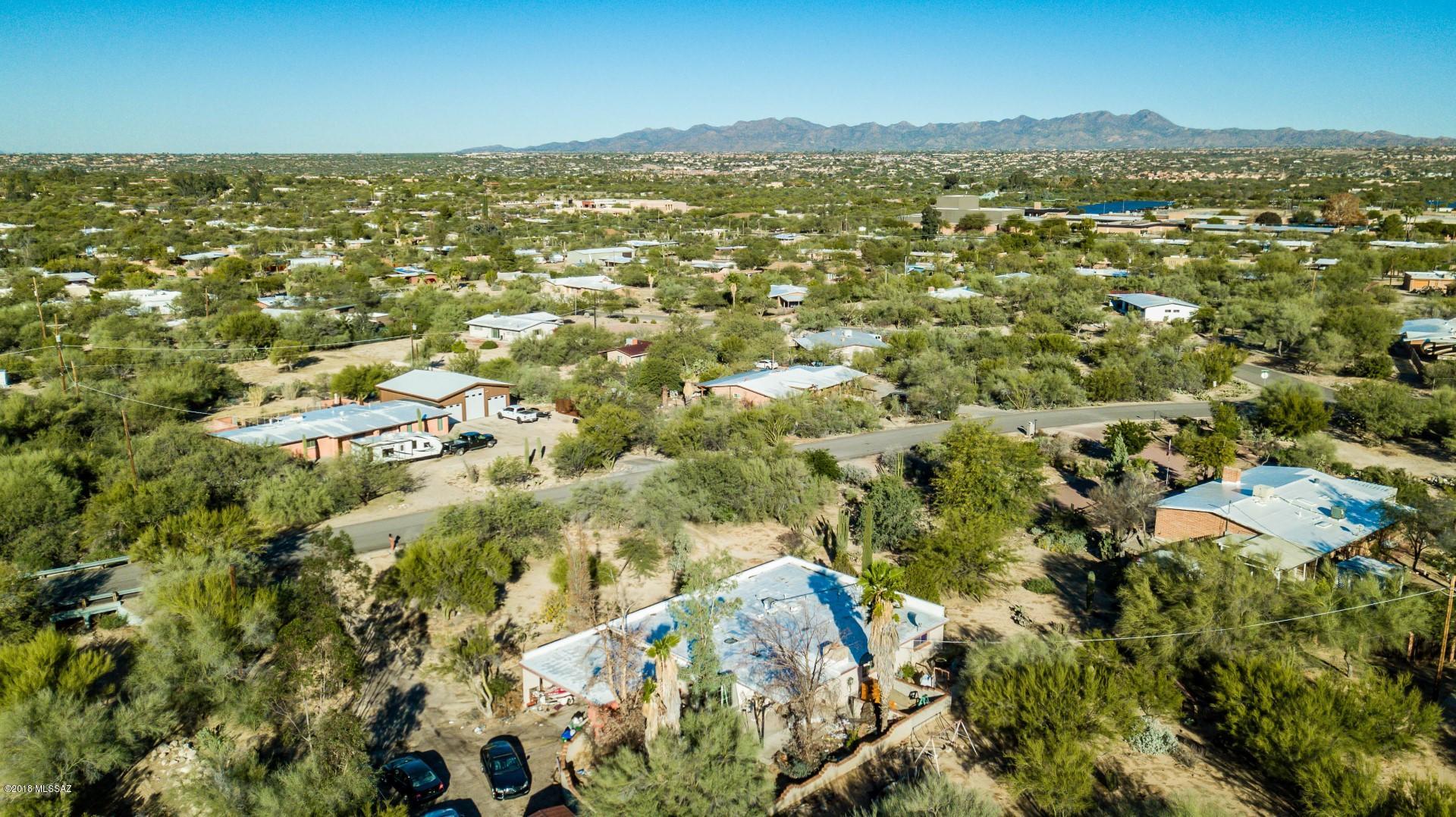 8960 N Shadow Mountain Drive