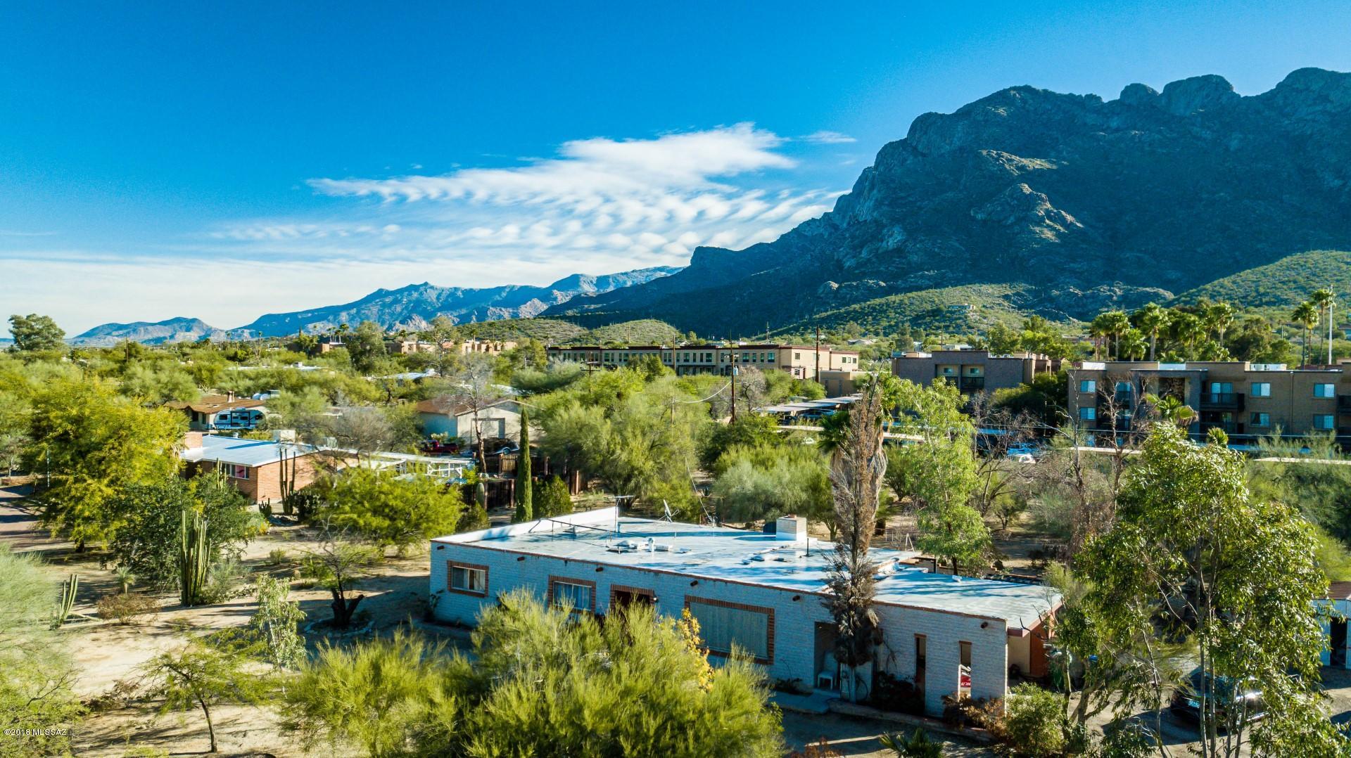 8960 N Shadow Mountain Drive