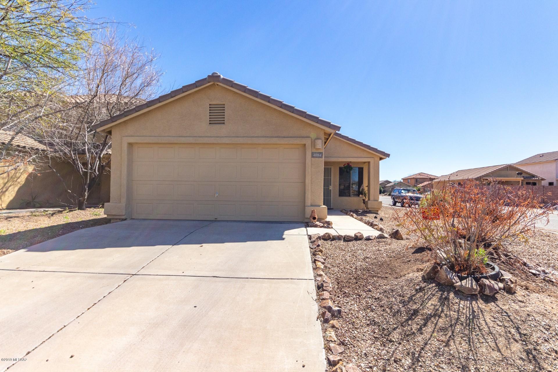 4084 E Agate Knoll Drive