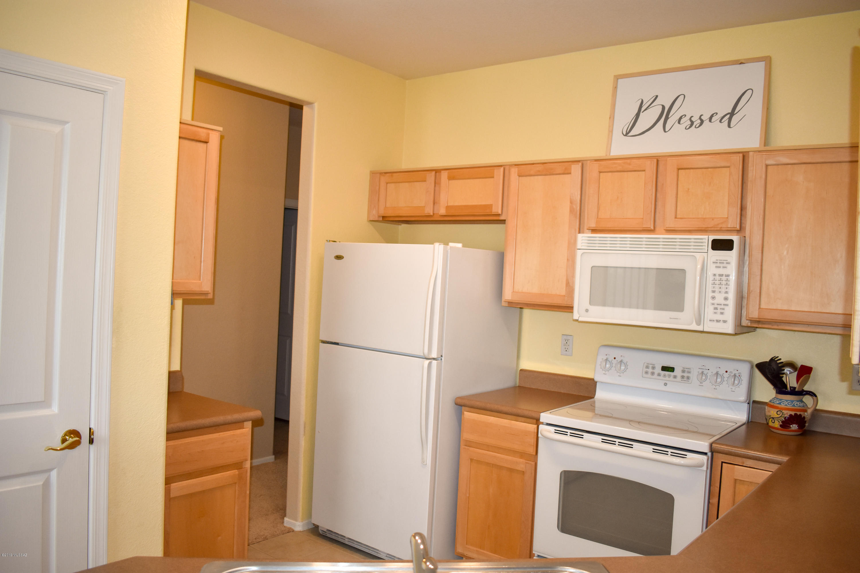 12668 N Rodeo Land Avenue