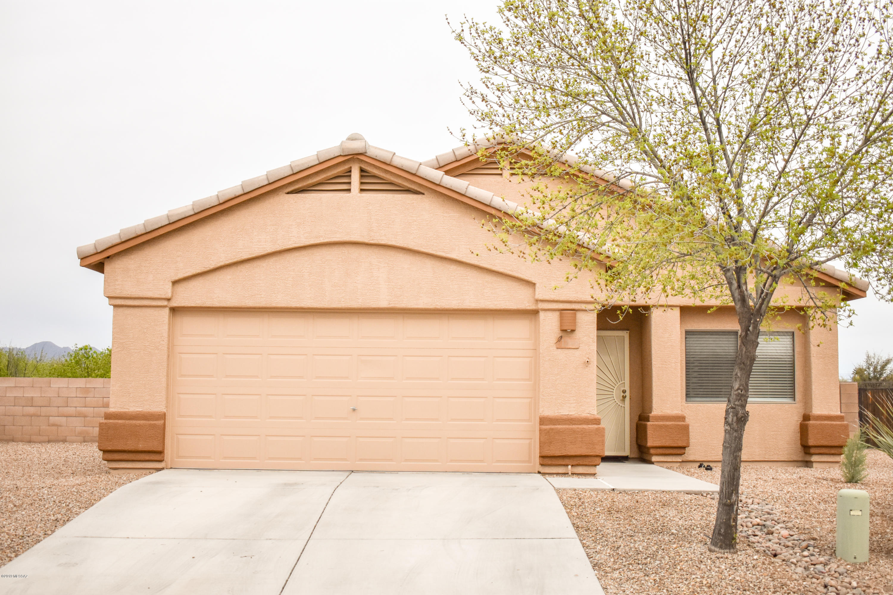 12668 N Rodeo Land Avenue