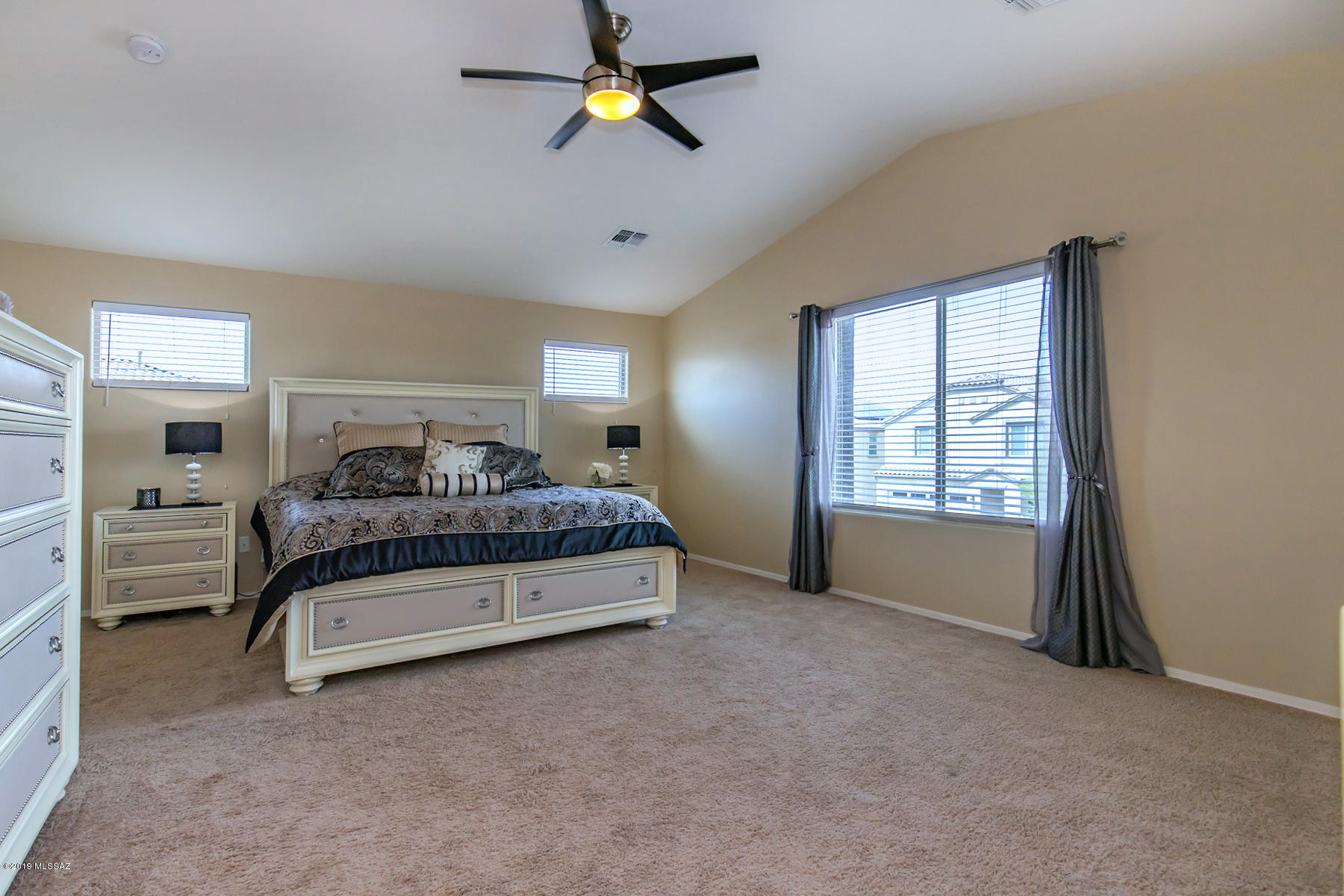 8983 W Twin Springs Drive