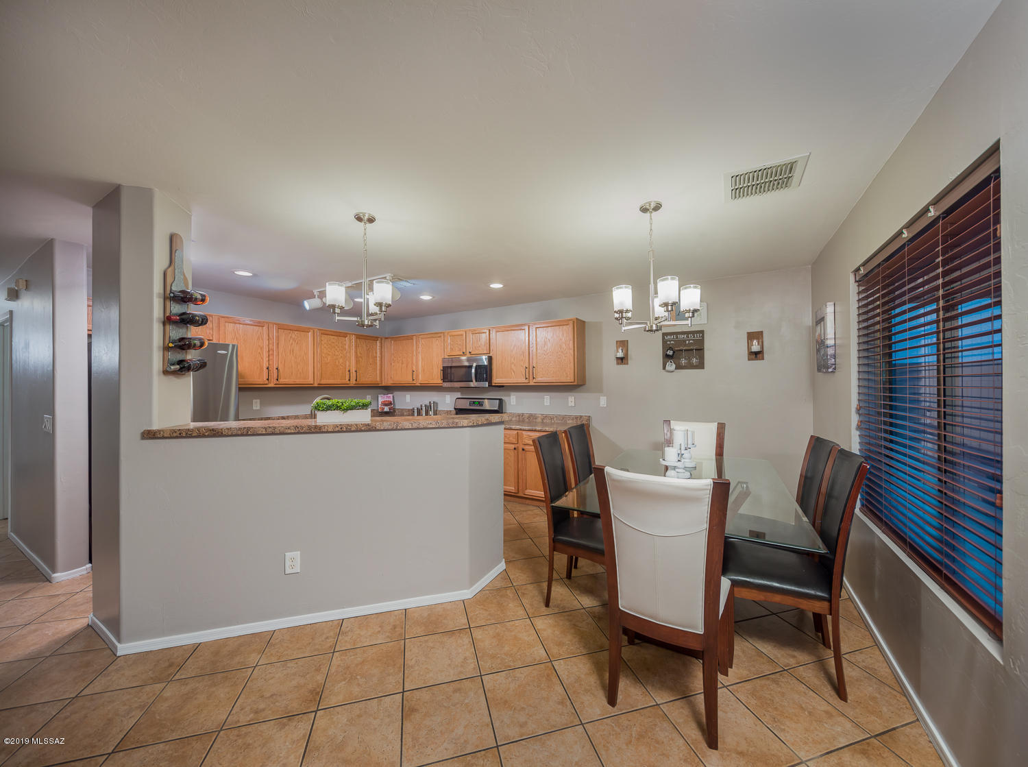 746 W Firehawk Drive