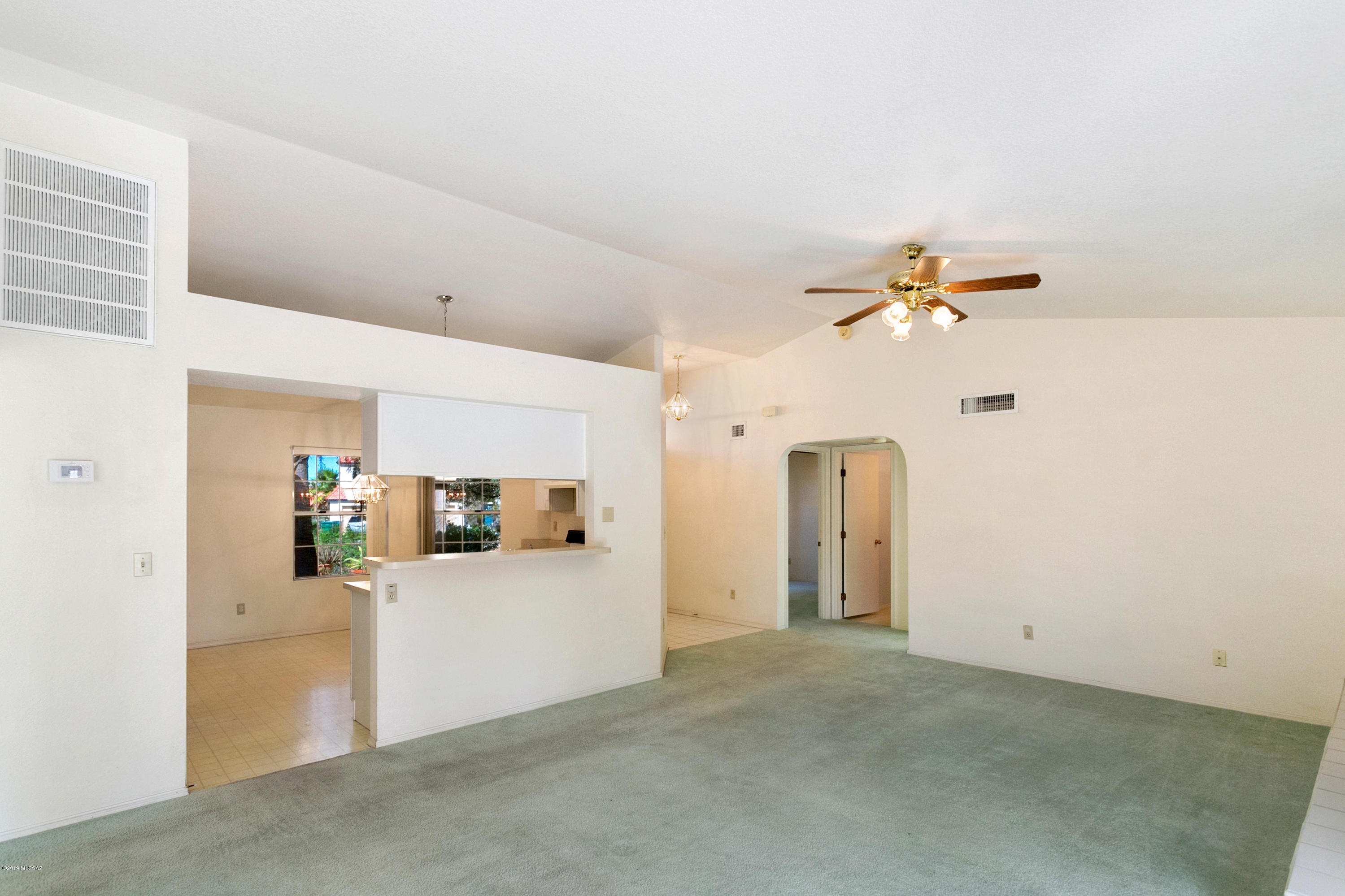 9418 N Warbler Place