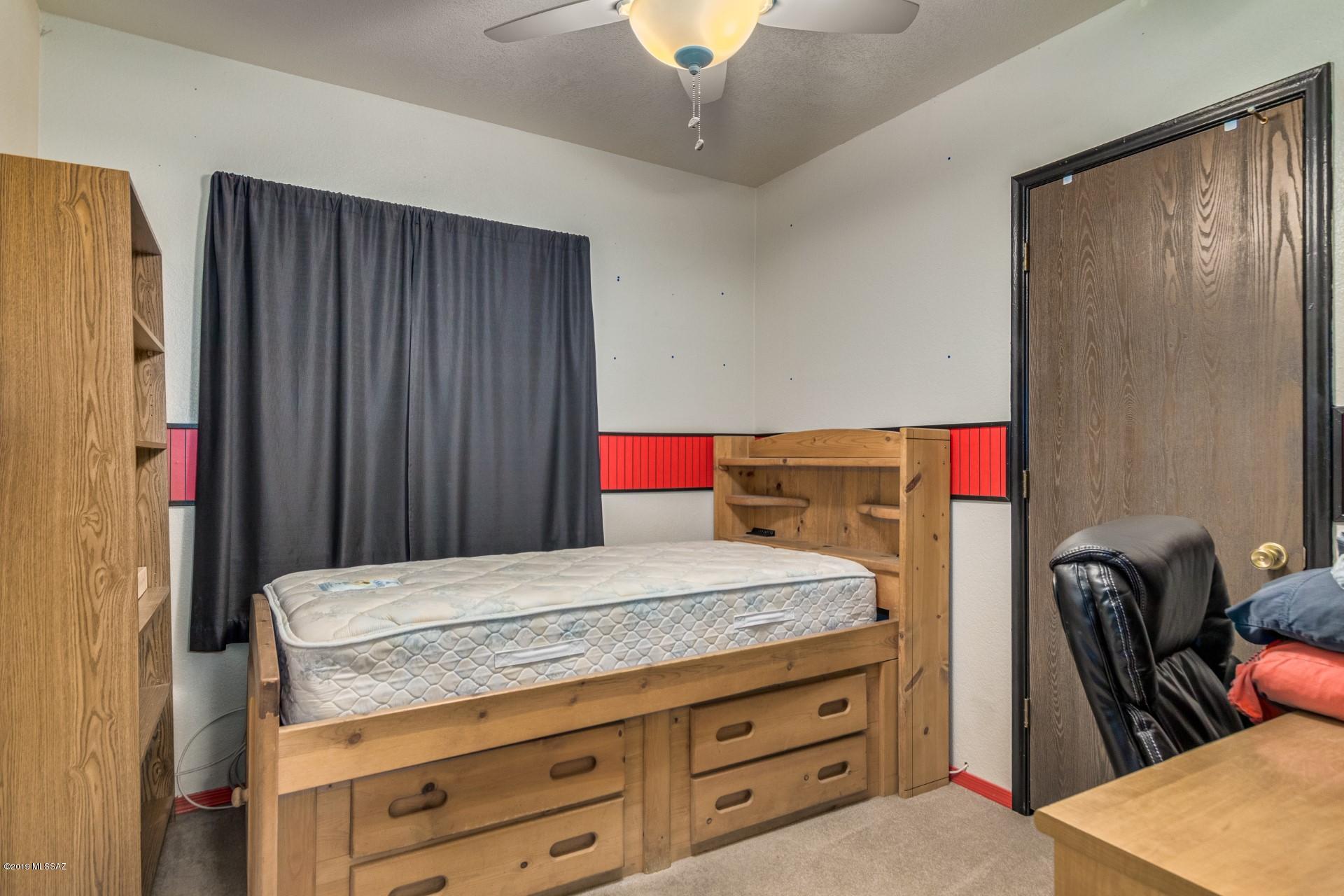 9571 E Palm Tree Drive