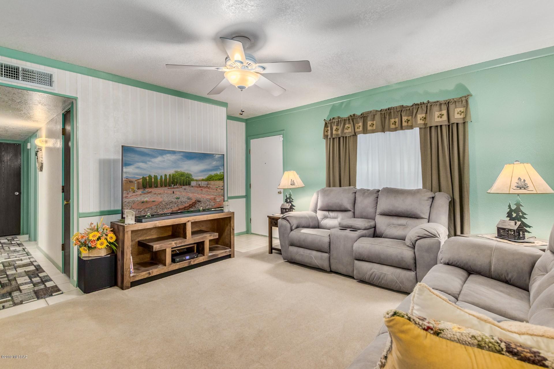 9571 E Palm Tree Drive