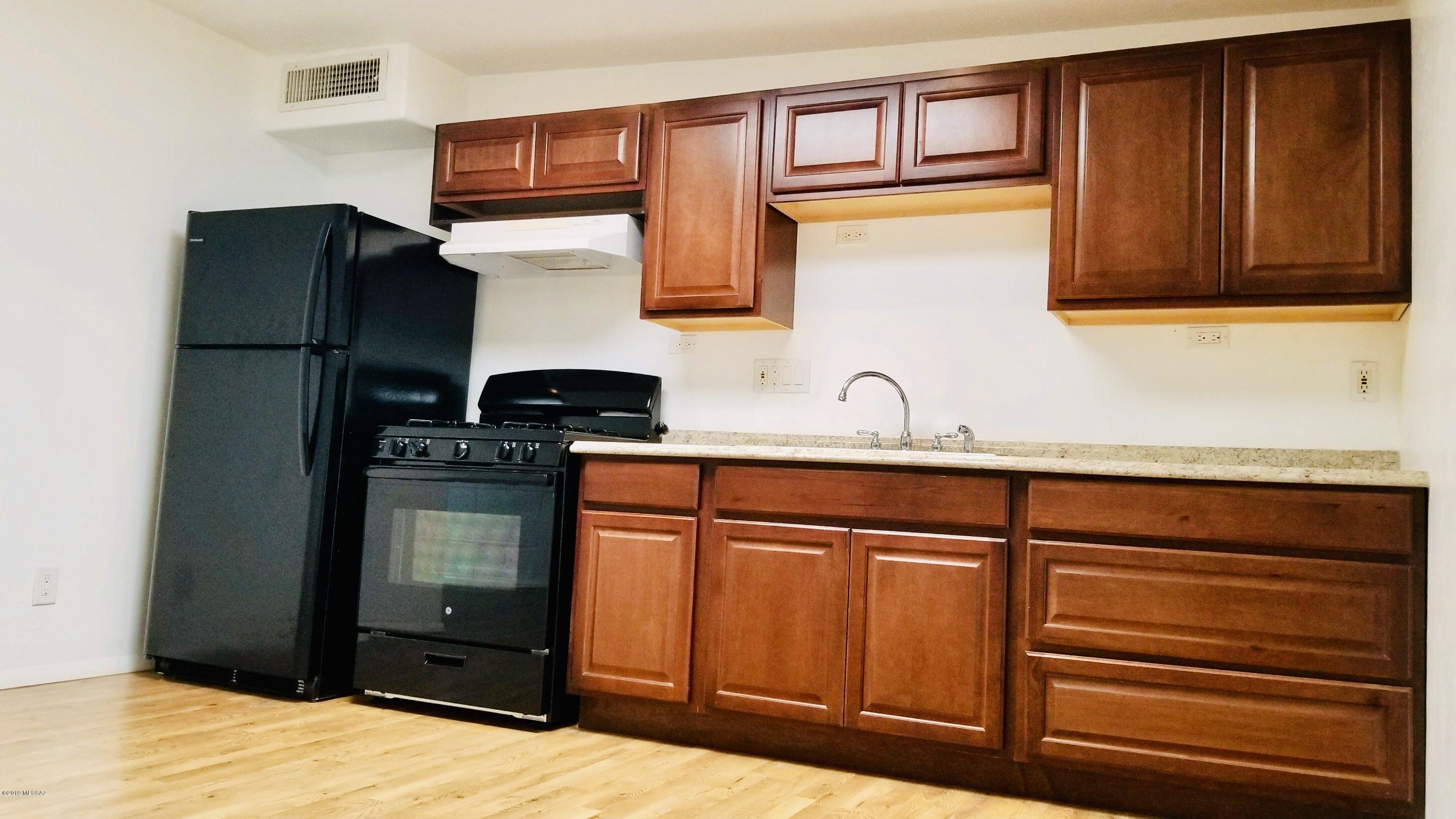 162 W Mossman Street